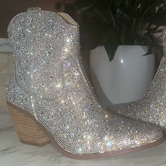 Rhinestone booties - Picture 3 of 4